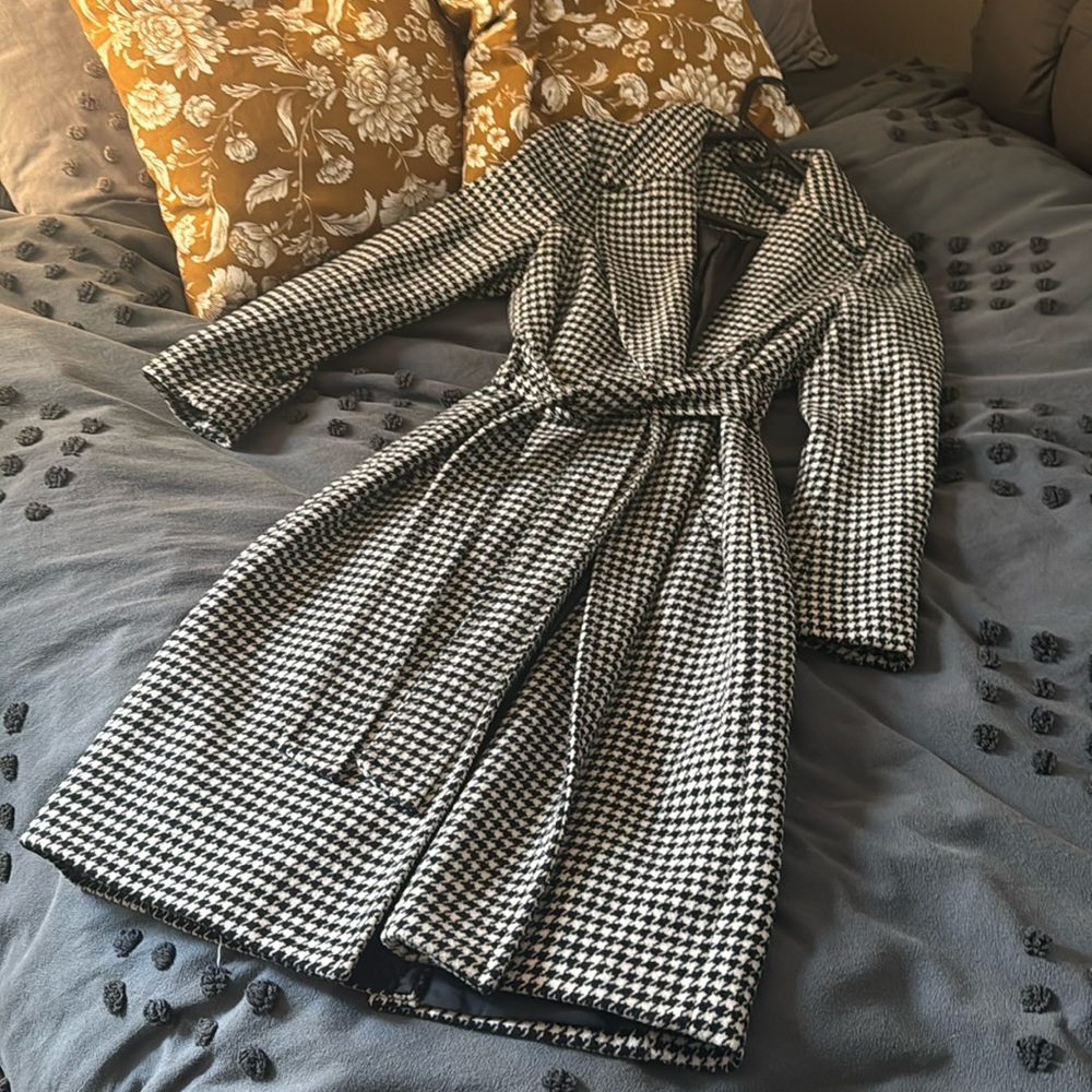 Abercrombie and finch jacket